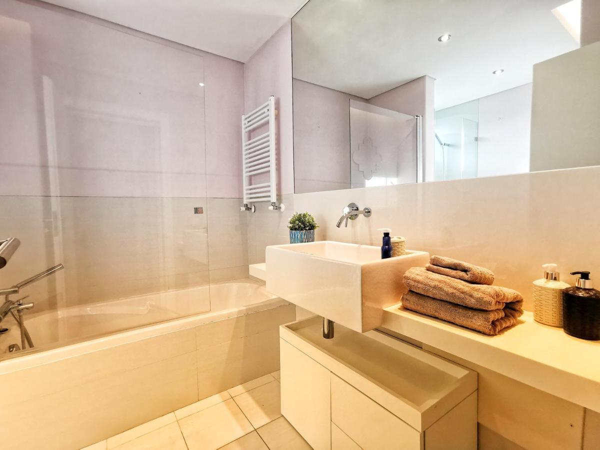 Bom Dia Parque Nacoes Lisboax Appartement Buitenkant foto
