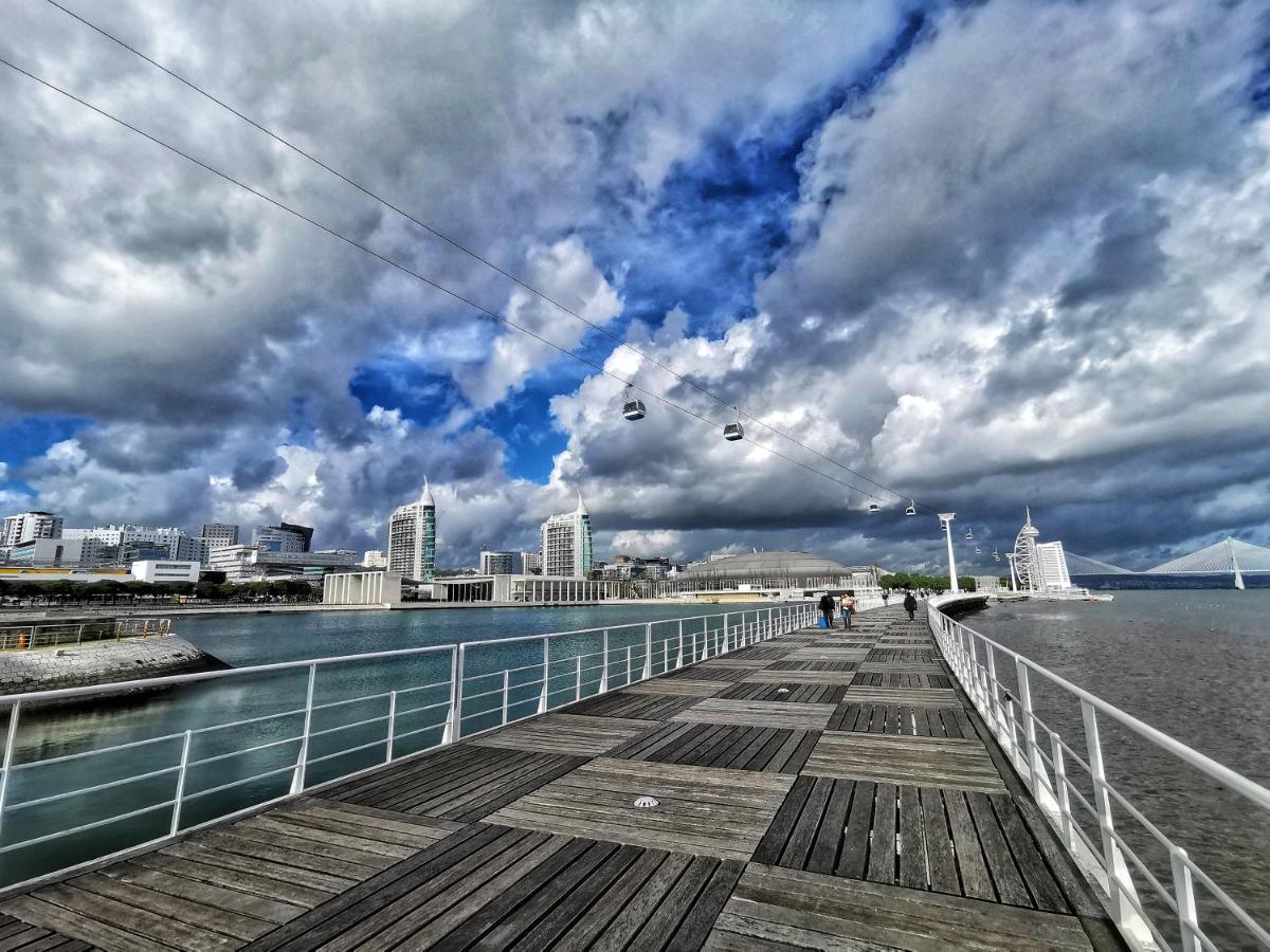 Bom Dia Parque Nacoes Lisboax Appartement Buitenkant foto