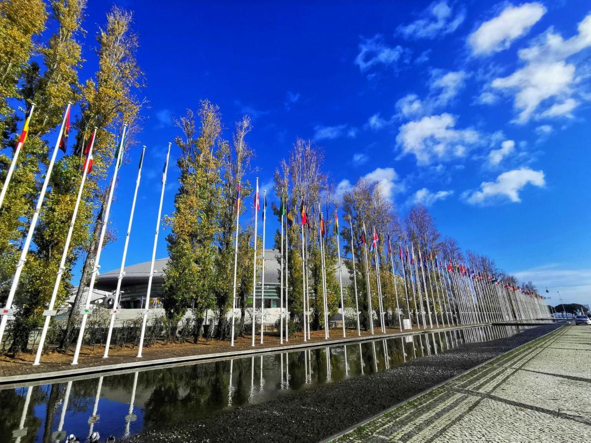 Bom Dia Parque Nacoes Lisboax Appartement Buitenkant foto